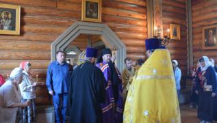 Епископ Антоний совершил Божественную литургию в кафедральном храме Благовещения Пресвятой Богородицы в г.Саянске